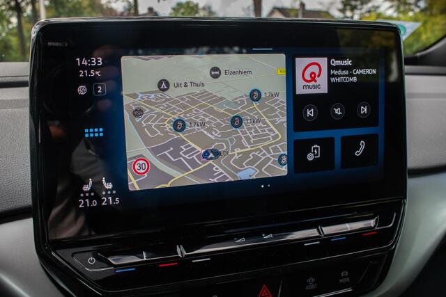 Volkswagen ID.4 Pro Business 77 kWh | Rijklaar | Stoelverwarming | Wegklapbare Trekhaak | Handsfree Achterklep