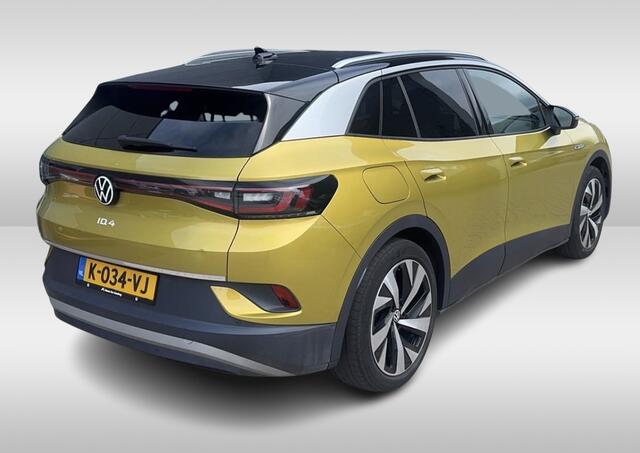Volkswagen ID.4 Life 77 kWh / SOH 93,9% / Trekhaak / Camera / Apple CarPlay / DAB / 20'' / LED / Alcantara / Stoelverwarming / ACC