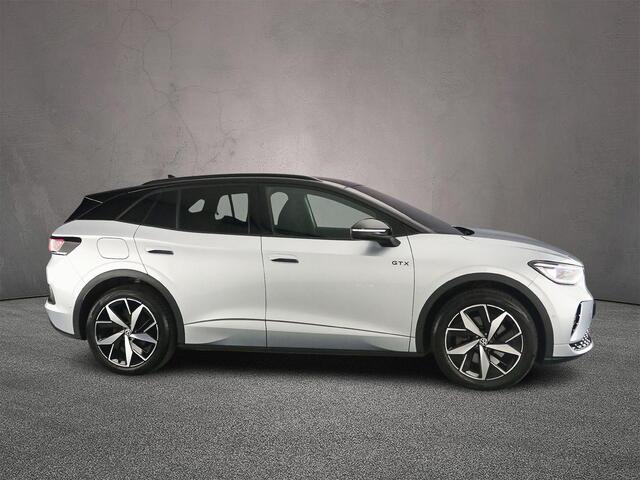 Volkswagen ID.4 GTX 4Motion 77 kWh 300pk Automaat, Trekhaak, Verwarmde voorruit, Achteruitrijcamera, Stoelverwarming, Stuurverwarming, Matrix LED koplampen, Parkeersensoren, App-connect