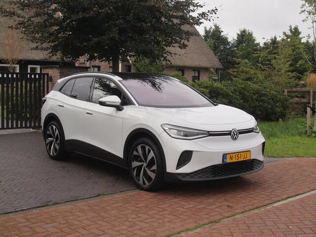 Volkswagen ID.4 Family 77 kWh | Panoramadak | Camera | Sfeerverlichting | ACC | IQ. Light | Warmtepomp |