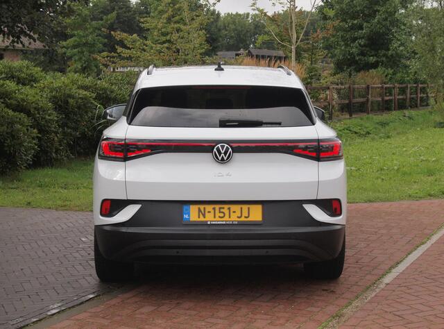 Volkswagen ID.4 Family 77 kWh | Panoramadak | Camera | Sfeerverlichting | ACC | IQ. Light | Warmtepomp |