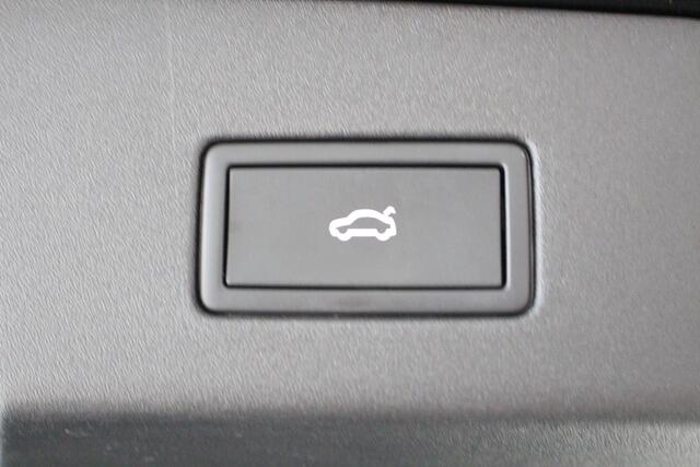 Volkswagen ID.4 GTX 300PK 4Motion Navigatie | Panoramadak | H.U.D | Keyless | El. Stoelverstelling | 93% SoH