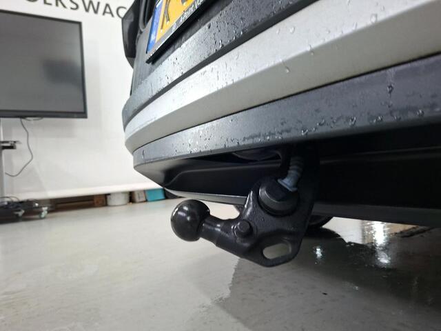 Volkswagen ID.4 First 77 kWh NL-AUTO | TREKHAAK | CAMERA