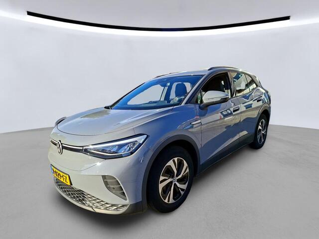Volkswagen ID.4 Pure 52 kWh Navigatie / Parkeersensoren / LED verlichting / Clima / Carplay trans