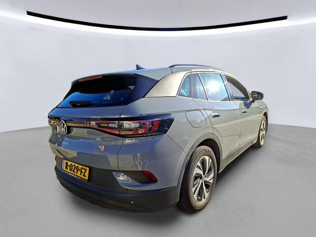 Volkswagen ID.4 Pure 52 kWh Navigatie / Parkeersensoren / LED verlichting / Clima / Carplay trans