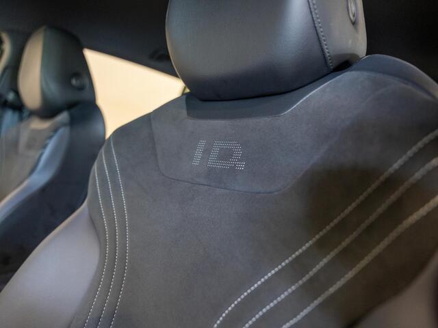 Volkswagen ID.4 Pro Limited Edition 77 kWh / 286pk / Achteruitrij camera / Dodehoek assistent / Stoelverwarming /