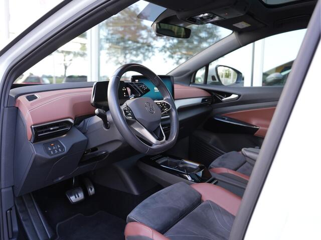 Volkswagen ID.4 Tech 77 kWh SOH 94%| trekhaak elektrisch bedienbaar | Panoramadak | Stoel&Stuurverwarming |