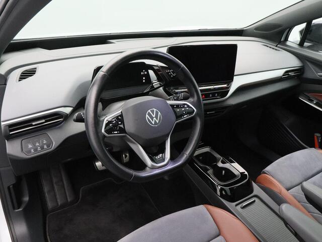 Volkswagen ID.4 Max 77 kWh 204 Pk | Head UP | Panorama dak | 360 Camera | Trekhaak | Memorie | Warmtepomp |21 Inch | 93.420 Km !!