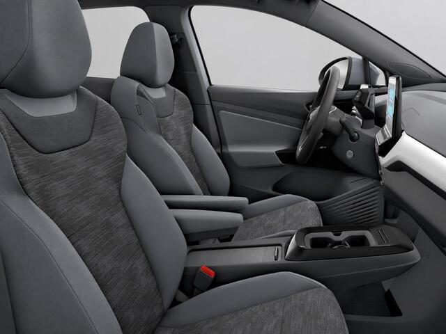 Volkswagen ID.4 Pro Advantage 77 kWh 204PK Aut. Trekhaak, Warmtepomp, Adaptieve Cruise Control, Stoel-stuurverwarming, Verwarmbare Voorruit, Parkeersensoren voor en achter