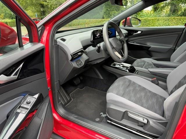Volkswagen ID.4 Pro 77kWh SOH 92,8% Trekhaak/Acarplay/Navi/Led/Fabrieksgarantie