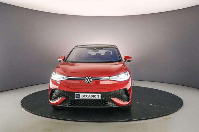 Volkswagen ID.5 Pro Advantage 174pk Automaat Adaptive cruise control, Achteruitrijcamera, LED matrix koplampen, Navigatie, Stoelverwarming, Verwarmde voorruit, Parkeersensoren