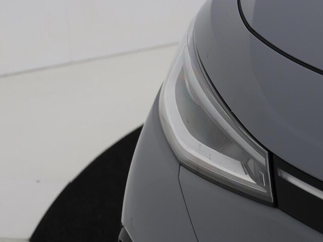Volkswagen ID.5 Pro 77 kWh | Panoramadak | Luxe bekleding | LED matrix verlichting | Navigatie | Stoelverwarming | Parkeersensoren |