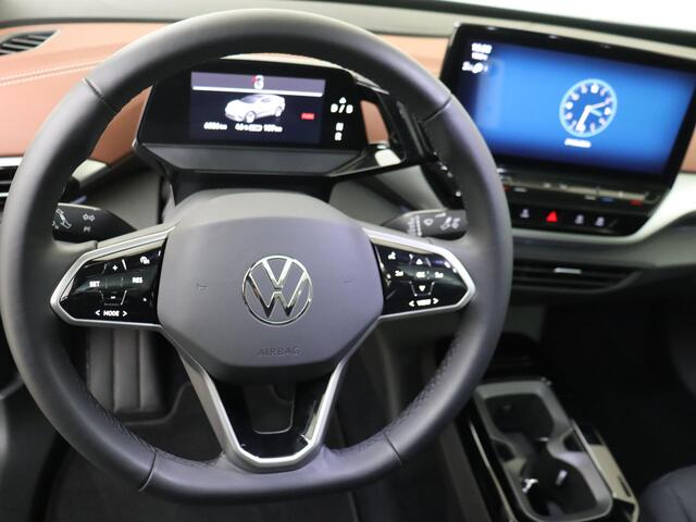 Volkswagen ID.5 Pro 77 kWh | Panoramadak | Luxe bekleding | LED matrix verlichting | Navigatie | Stoelverwarming | Parkeersensoren |
