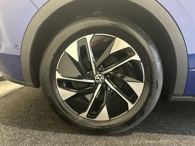 Volkswagen ID.5 Pro Advantage 77 kWh Zwart dak | Camera | 19 inch "Hamar" | LED SoH (batterijcheck) 99.22 % score!