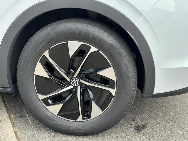 Volkswagen ID.5 Pro Business 77 kWh ORIG. NL. NAP KM. | CAMERA | TREKHAAK