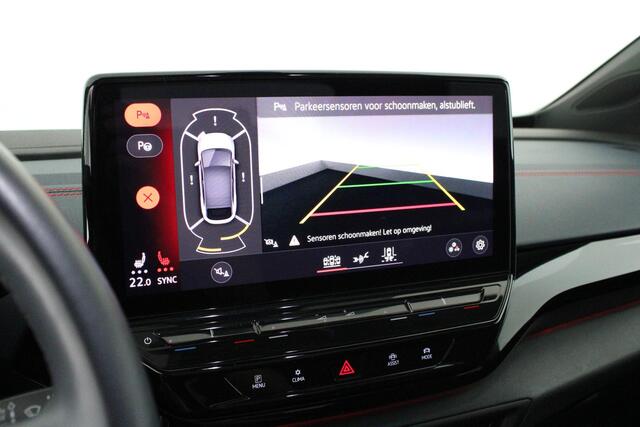 Volkswagen ID.5 GTX 300pk 77 kWh Trekhaak Camera Matrix Head-up Keyless DCC Navigatie ACC
