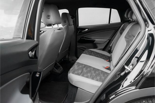 Volkswagen ID.5 Pro Business 77 kWh Navi Camera Keyless 1e Eig 19"