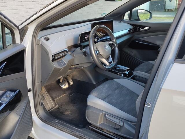 Volkswagen ID.5 Pro 77kWh SOH 98%!! Warmtepomp Afn-Trekhaak Adaptive-Cruise HUD Camera Navi 19"Lm Parkassist PDC-a+v Apple Android Carplay App-Connected-Services DAB Geluidsisolerend-Glas Rijstrooksensor+Correctie Airco-Achter Stoel+Stuur+Vooraam+ruitensproeiers+wisserbl