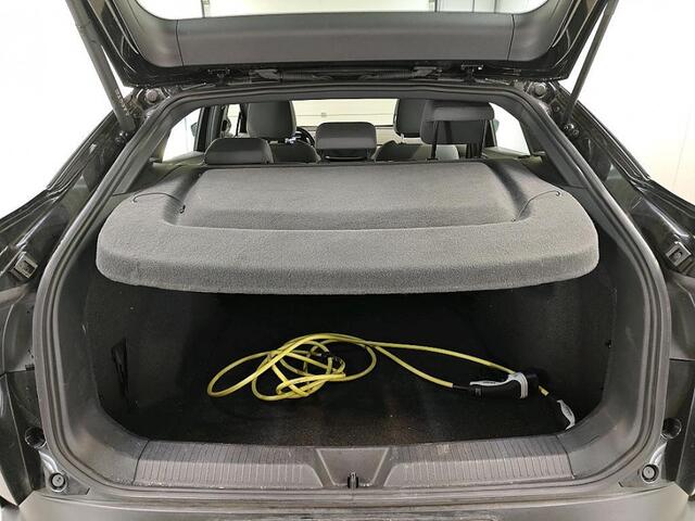 Volkswagen ID.5 Pro 3-Fase 77 kWh 2e-Eig. Keurig-Onderh. BOVAG-Garantie. NL-Auto