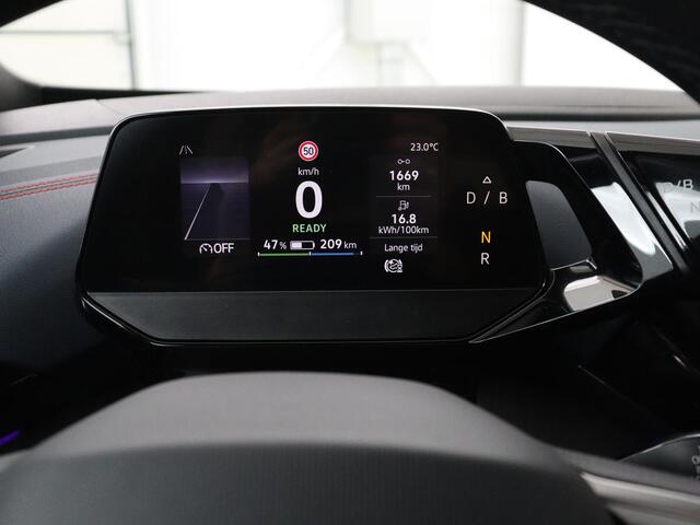 Volkswagen ID.5 GTX 77 kWh | SOH 90,1% | Half leder | Stuur/stoelverwarming | Carplay | Sfeerverlichting | Adaptive cruise | Climate control | Camera | Park assist |