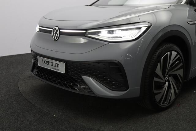 Volkswagen ID.5 Pro 77 kWh 204 PK, SOH 96 %, Panoramadak, Trekhaak, Memory, Massage, Carplay, Winterpakket, 360 Camera