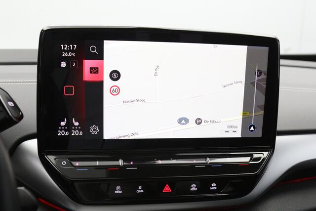 Volkswagen ID.5 Pro 77 kWh 204 PK, SOH 96 %, Panoramadak, Trekhaak, Memory, Massage, Carplay, Winterpakket, 360 Camera