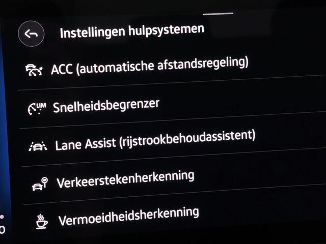 Volkswagen ID.5 GTX 77 kWh 300pk SOH 94,3 % · Panoramadak · Camera · Matrix LED · Keyless · Stuur- & Stoelverwarming · Apple/Android Car Play · Sfeerverlichting ·