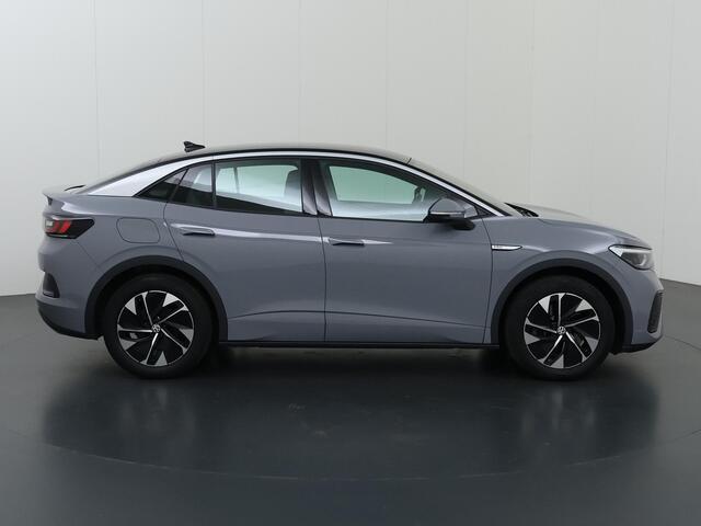 Volkswagen ID.5 Pro 77 kWh | SOH 96,6% | Apple Carplay/Android Auto | Cruise Control Adaptief | DAB | LED | Sfeerverlichting | Comfort-Pakket Plus | Stoel/Stuurverwarming | Keyless Entry/Go |