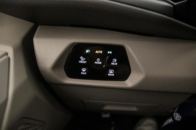 Volkswagen MULTIVAN 1.4 eHybrid L2 | Navigatie | Vierseizoen banden |