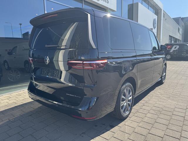 Volkswagen MULTIVAN 1.5 eHybrid L2 Bulli Edition 4Motion **rijklaar incl btw/bpm** | 7 zitplaatsen | ACC | Camera | Panoramadak