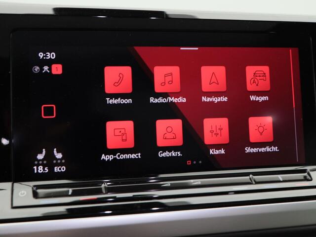 Volkswagen MULTIVAN 1.4 eHybrid L2 Bulli Edition | 7-Persoons | Panoramadak | Trekhaak | Adaptive Cruise | Carplay | Camera | Navigatie | Stoelverwarming | 18 inch | 35.946 Km!!