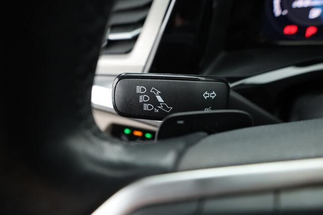 Volkswagen MULTIVAN 1.4 eHybrid L2H1 218pk | 7 Pers. | IQ. Light | Camera | Adapt. Cruise | Apple CarPlay | All Seasons