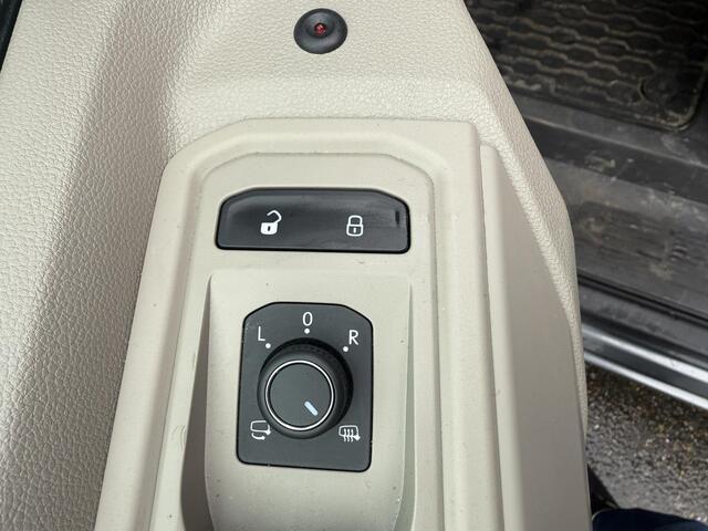 Volkswagen MULTIVAN 1.5 eHybrid L2 Bulli Edition 4Motion | Camera | PDC | Clima | Cruise | Panodak | 7 Zits