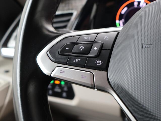 Volkswagen MULTIVAN 1.4 eHybrid L2H1 Life Business | 218 PK | Automaat | 7-Zitter | Panoramadak | PDC V+A + Achteruitrijcamera | Schuifdeuren met sluithulp + Electrische Achterklep