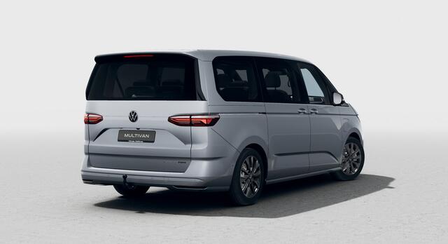 Volkswagen MULTIVAN 1.5 TSI 245pk DSG eHybrid L2 Bulli Edition 4Motion | Adaptieve Cruise Control | Stoelverwarming | Elek. achterklep | Prijs is incl. Voor Mekaar Deal á ¤2000 incl. btw |