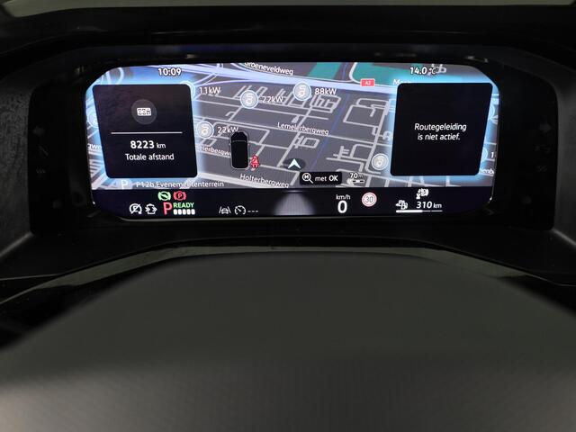 Volkswagen MULTIVAN 1.5 eHybrid L2 Bulli Edition 4Motion 245 PK PHEV | Verlengde garantie | Trekhaak wegklapbaar | Navigatie | Camera | Stoelverwarming |