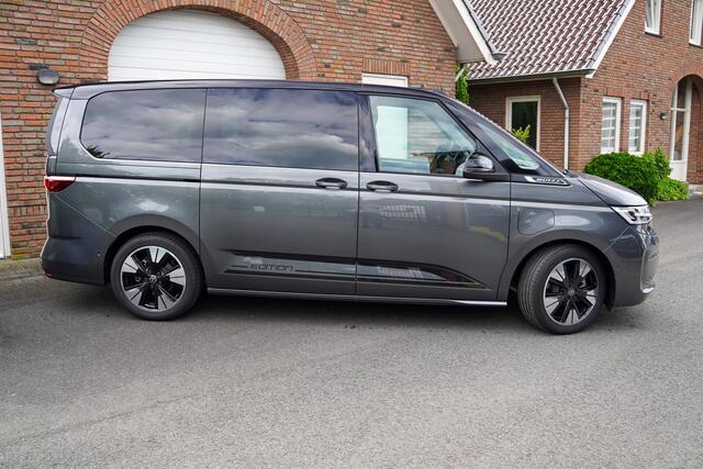 Volkswagen MULTIVAN 1.5I E-hybrid Edition L2 4x4 Panoramadak Leder Trekhaak Area view 19'' Lichtmetalen velgen