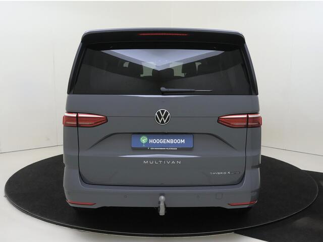 Volkswagen MULTIVAN 1.5 eHybrid L1 Economy Business 4Motion | Wegklapbare trekhaak | Sluithulp achterklep | Armleuning voorstoelen | Familie pakket | zitopstelling 2-2-3 met Vis a Vis |