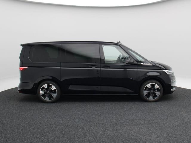 Volkswagen MULTIVAN 1.5 eHybrid 245 Pk L2 Bulli Edition 4Motion | Stuur/Stoelverwarming | Panoramadak | Harman & Kardon | Camera | Trekhaak | 19 Inch | 5.703 Km !!
