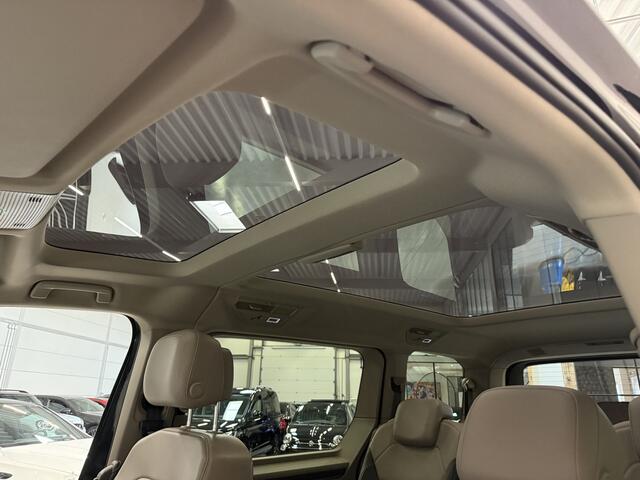 Volkswagen MULTIVAN NU 10X OP VOORRAAD, GROOTSTE VOORRAAD VAN NL BIJ PPW AUTO'S TE DORDRECHT/PRIJZEN INCL.BTW PANO/SOH 92%/HEAD-UP/H&K/MASSAGE+VENTILATIE/LEER/360CAMERA/ELECTR.SCHUIFDEUREN/IQ-LIGHT/ACC/ADAPTIVE-ONDERSTEL/TWO-TONE COLOUR/VOLLEDIG VW DEALER HISTORIE