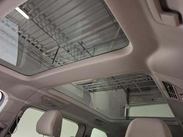 Volkswagen MULTIVAN 1.4 eHybrid L1H1 Style, 7-Persoons, Trekhaak, Panoramadak, IQ light,