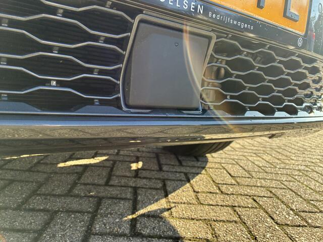 Volkswagen MULTIVAN 1.5 eHybrid L2 Bulli Edition 4Motion 1.5 eHybrid L2 Bulli Edition 4Motion