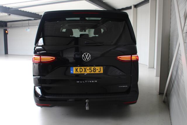 Volkswagen MULTIVAN 1.4 eHybrid L2H1 Life Business (5-PERSOONS) Panoramadak | Trekhaak | Camera | inklapbare spiegels