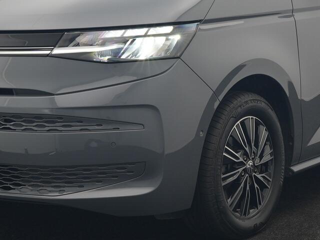 Volkswagen MULTIVAN 1.4 eHybrid Bulli 7 Zits PHEV 218pk Dealer O.H | Trekhaak Af Fabriek | Adaptive Cruise | Camera | Sportstoelen & Stuur Verwarmd | Apple Carplay | BLIS | Navigatie | Virtual | DAB | 17"L.M | Plug In Hybrid |