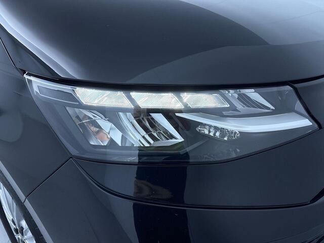 Volkswagen MULTIVAN 1.5 eHybrid L2 Economy Business 4Motion 245 pk Automaat (DSG) | Verlengde garantie | Navigatie | Parkeersensoren (Park assist) | Achteruitrijcamera | Stoelverwarming |