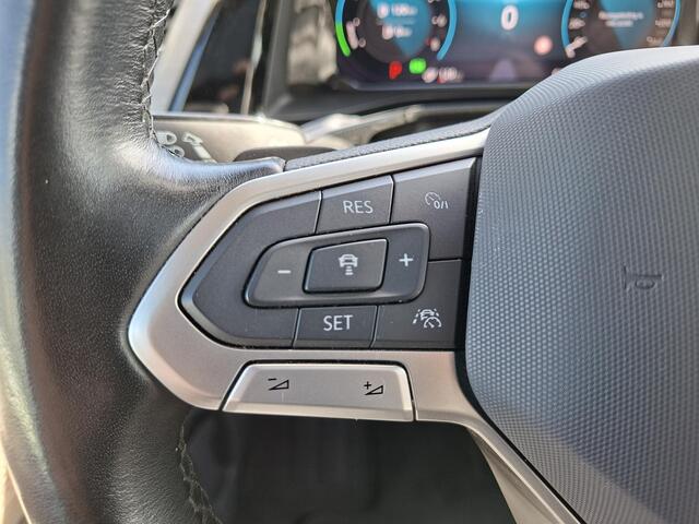 Volkswagen MULTIVAN 1.4 eHybrid L2H1 Style Panodak Adaptive Cruise Trekhaak Carplay