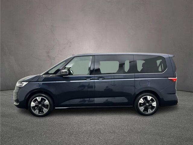 Volkswagen MULTIVAN 1.5 eHybrid L2 Bulli Edition 4Motion | INCL. BTW/BPM | Vis-a-Vis | Elec. schuifdeuren & achterklep | Trekhaak | 19" | TravelAssist | Verwarmd stuur & stoelen
