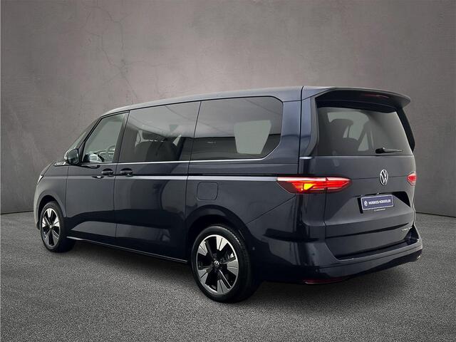 Volkswagen MULTIVAN 1.5 eHybrid L2 Bulli Edition 4Motion | INCL. BTW/BPM | Vis-a-Vis | Elec. schuifdeuren & achterklep | Trekhaak | 19" | TravelAssist | Verwarmd stuur & stoelen