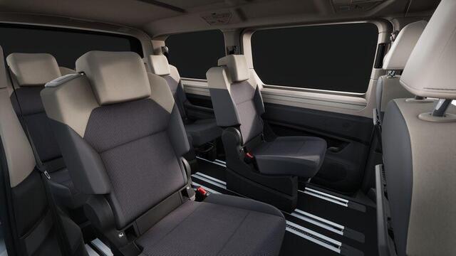 Volkswagen MULTIVAN Trend Edition L2 1.5 eHybrid 180 kW (245 pk) 4M | 3-zone airconditioning | Digital cockpit pro | Sluithulp | Achteruitrijcamera | 7 zitplaatsen | Keyless Advanced | – foto 9