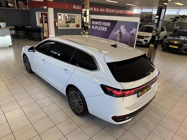 Volkswagen PASSAT Variant 1.5 eTSI Elegance DSG *MATRIX*KEYL*360CAM*MASSAGE*
